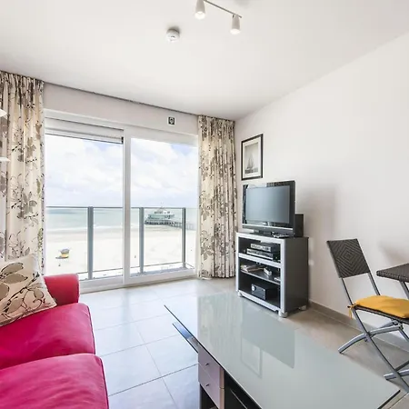 Beautiful On The Sea بلانكنبرخ