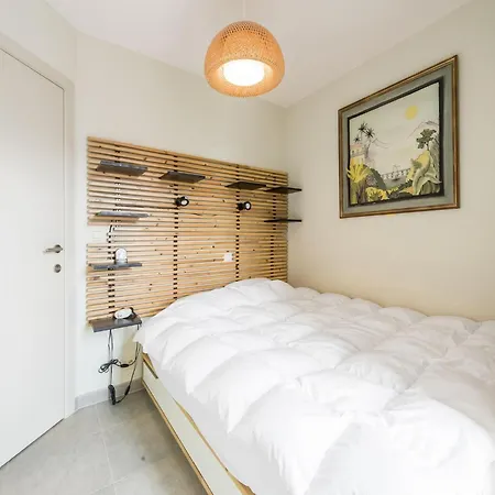 Beautiful On The Sea *